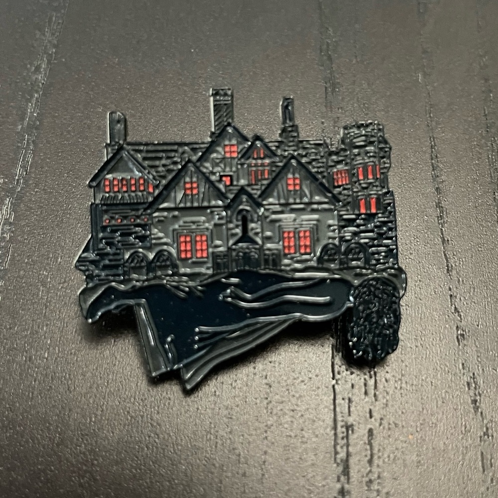 Haunting of Hill House pin